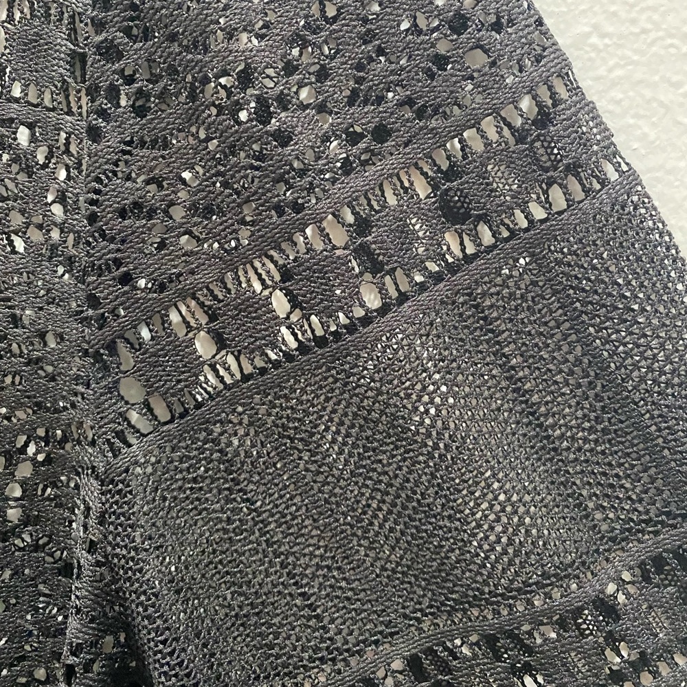 Women’s Woven Top - Picture 7 of 8